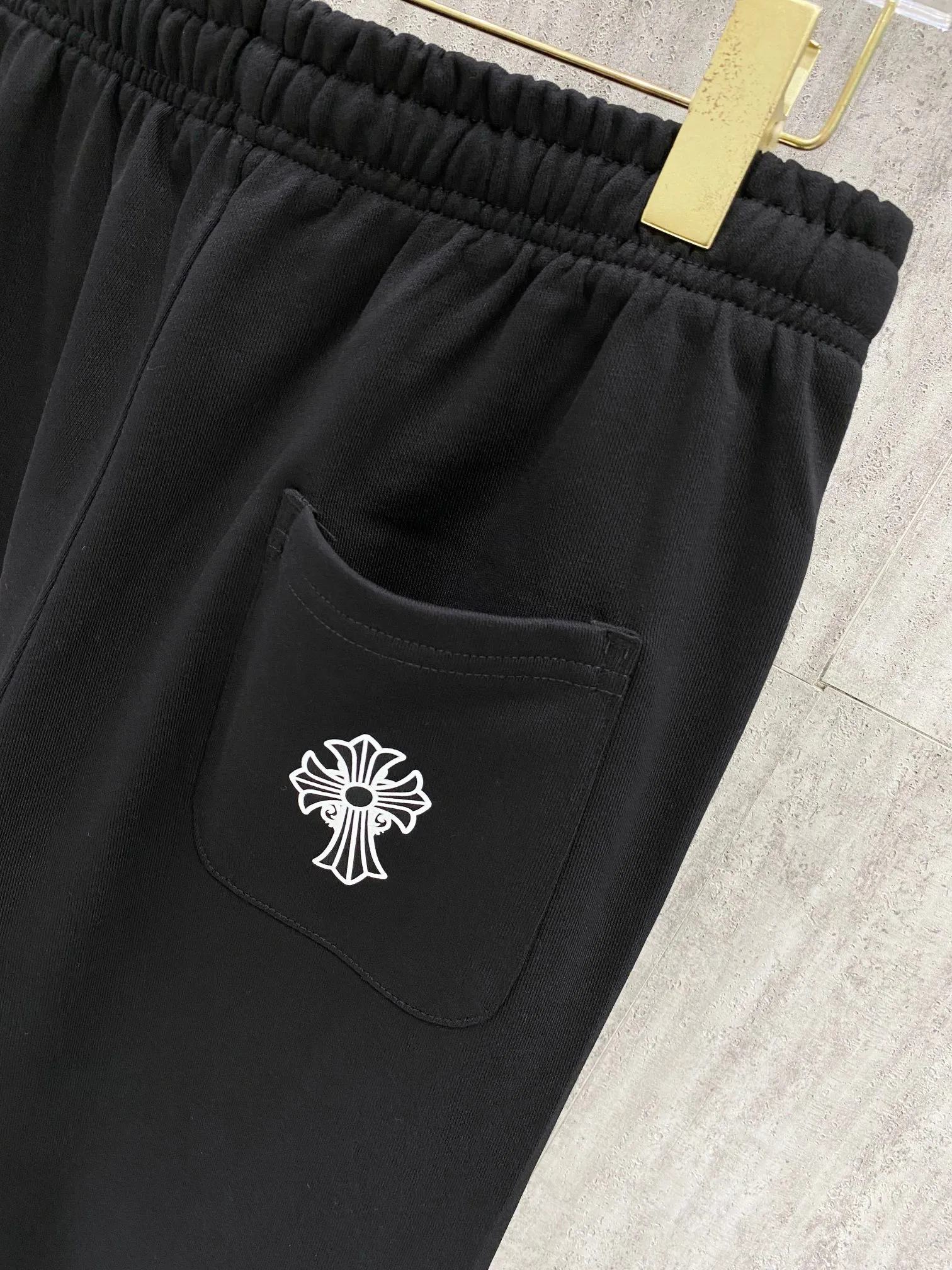 2026ss ， ， ➕ Size：S M L XL Color：Black 140